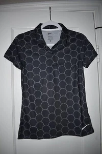 Nike Dri Fit Damen bedrucktes Golf Polo Größe XS schwarz-weiß Neu mit Etikett - Bild 1 von 3