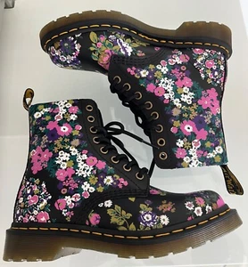 DR MARTENS 1460 Pascal Vintage Floral Leather Boots $180 MSRP Size 6 - Picture 1 of 15