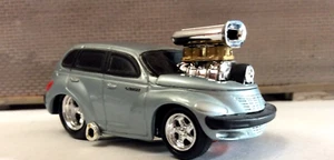 Muscle Machines 2000 PT Cruiser 1/64 DIE CAST PT CRUISER BLOWER -- SILVER - - Picture 1 of 3
