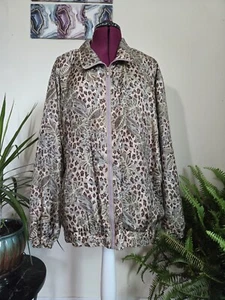 VTG Woman 2X Silk Bomber Track Jacket Cheetah Botanical Travel MobWife Vacation - Picture 1 of 13