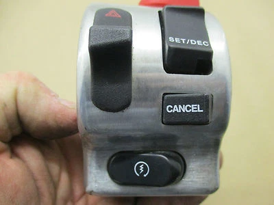 Yamaha Royal Star Venture 2008 peligro de encendido/apagado, arranque/cancelación, res/acc, juego/dec, c Foto 1 de 4