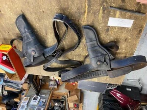 WM Brown Set Holsters Leather Cowboy Left right Revolver Vtg Gunfighter Butler p - Picture 1 of 13