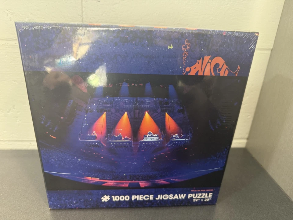 Quebra-cabeça Phish Attack of the Clones 1000 peças Rene Huemer não Welker Pollock - Imagem 1 de 3