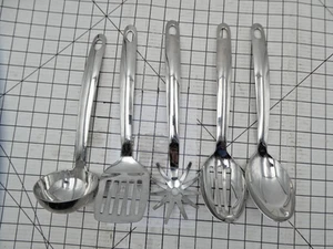 Oneida Stainless Serving Utensils 5 Piece Set (Spatula, Spoons, Ladel,) - Picture 1 of 6