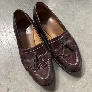 Allen Edmonds Newport Shoes Mens Size 9.5 D Burgundy Tassel Loafers Leather USA - Picture 1 of 10