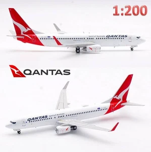 InFlight 1/200 IF738QF0324 Boeing 737-800 Qantas VH-VZZ - Picture 1 of 13