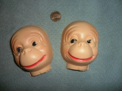 Juego de 2 caras de mono de media cabeza de celuloide vintage Foto 1 de 2
