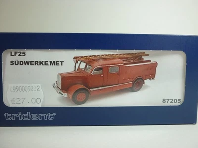 Trident 87204 Ford LF 25 Südwerke Feuerwehr US Airbase Modello 1:87 - Immagine 1 di 3