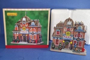 LEXMAX Christmas Rolling Hills POLICE STATION Light Up Building - 55018 - BOXED - Picture 1 of 5