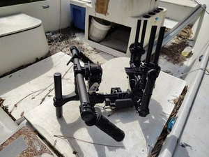 FREEFLY MOVI M5 3-Axis Motorized Gimbal - Picture 1 of 18