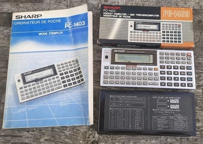 POCKET COMPUTER SHARP PC-1403 CALCULATRICE EN BOÎTE  - Photo 1/4