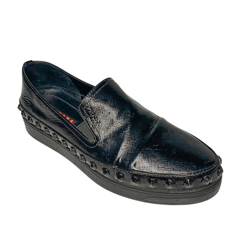 Mocassino Prada Sport nero in pelle saffiano con borchie a punta EU 36 5