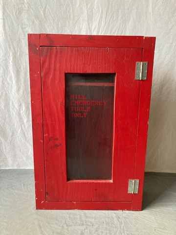 Vtg Wood Wall Mounted Mill Emergency Tool Medicine Cabinet Old Cupboard 281-22E Cover