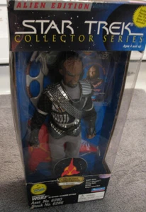 Playmates STAR TREK LIEUTENANT WORF 9" GELENKFIGUR - ALIEN EDITION - Bild 1 von 2