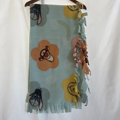 Winnie The Pooh & Friends Flor Insignia Polar Manta Flecos Suave Niños Arco Iris Foto 1 de 4