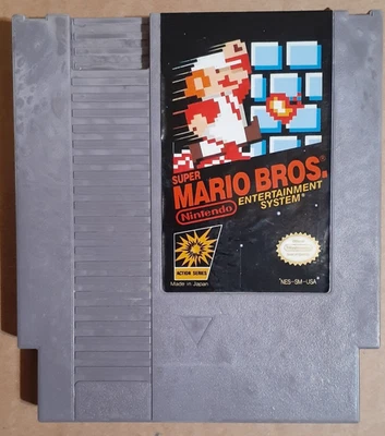 Super Mario Bros. NES 5 Screw (Nintendo Entertainment System)  Tested - Image 1 of 2