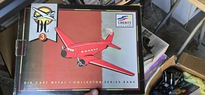 Liberty Classics by Spec Cast DC-3 Airplane Stk #45000 Die-Cast Metal Bank 1994 - Picture 1 of 1