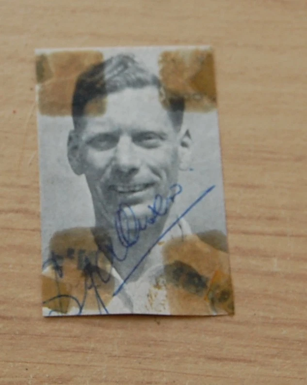 Autógrafo firmado a mano Syd Owen Luton Town Birmingham Foto 1 de 1