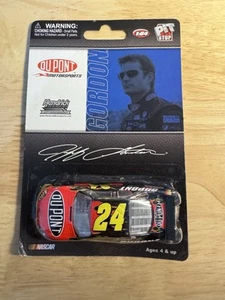 1/64 Nascar Diecast, Jeff Gordon #24, DuPont, 2009 COT, - Picture 1 of 2