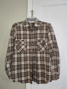 Camicia vintage Woolrich uomo misto lana flanella marrone chiaro a quadri tasca taglia M? p2p 24,5 - Foto 1 di 4