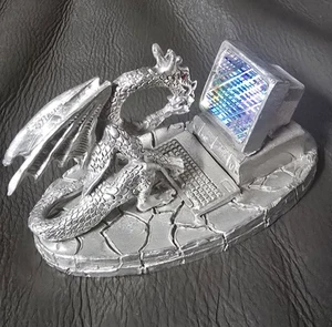 RARO 1993 FIRMADO GREG NEELEY Comstock Peltre Dragón rojo SWAROVSKI OJOS DE CRISTAL - Imagen 1 de 8