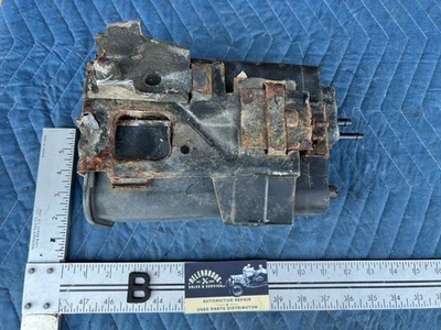 1998-2000 Volvo S70 V70 EVAP Fuel Vapor Evaporator Charcoal Canister OEM #3073EM - Image 1 of 4