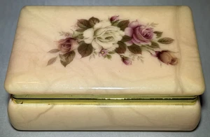 Vintage rosa Alabaster handgeschnitzt aufklappbar Schmuckschatulle Blumen Rosen Made Italy - Bild 1 von 6