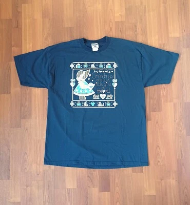 Camiseta gráfica azul vintage Grandmas Are Just Little Girls at Heart en jerzees  Foto 1 de 4