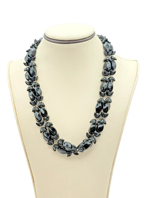 Ожерелье из черного резного бисера — уникальная бижутерия из бисера - Изображение 1 из 4