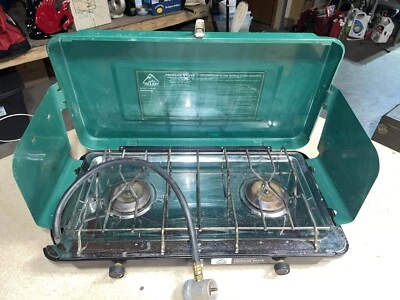 Estufa de propano Sir Edmund Hillary Deluxe de dos quemadores de Sears con caja original y en Foto 1 de 4