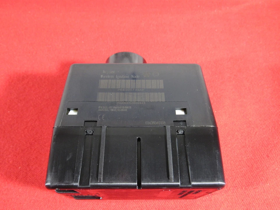 DODGE CHRYSLER JEEP Keyless Ignition Module Remote Start NEW OEM MOPAR - Image 1 of 4