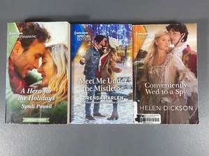 LOT OF 3 - Paperback Harlequin Romance Novel Books Meet Me Under The Mistletoe - Picture 1 of 24