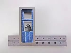 Doble cuadrado métrico PEC Tools con graduaciones de 0,5 mm y mm - Imagen 1 de 3