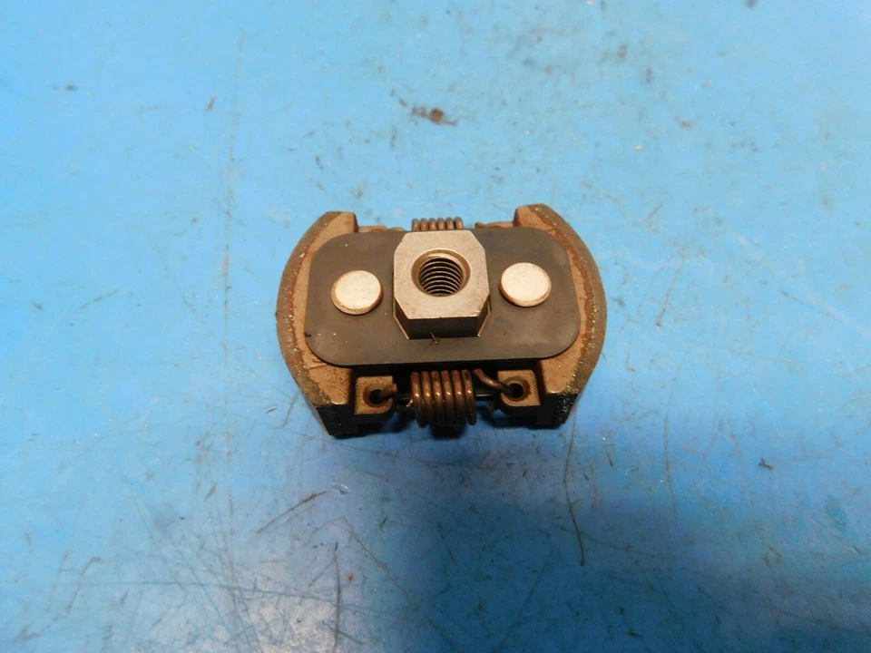 CLUTCH FOR CUB CADET TRIMMER ST26    ----    BOX 2355 D - Image 1 of 1