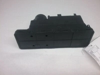 CLK320    1999 Vacuum Pump 351184 - Image 1 of 4