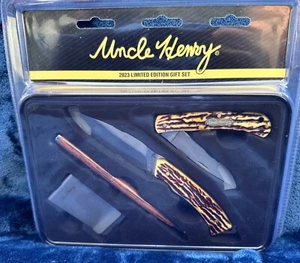 2023 Uncle Henry Pen, Money Clip Limited Edition 3 Pocket Knife Gift Set NIP - Picture 1 of 4