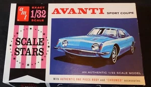 AMT 1963 Studebaker Avanti Sport Coupe 1:32 Scale Model Kit #AMT885 - Picture 1 of 10