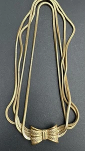 Vintage Ribbon Bow Closure Clasp Gold Plate Four Strands Very Good Condition - Picture 1 of 6