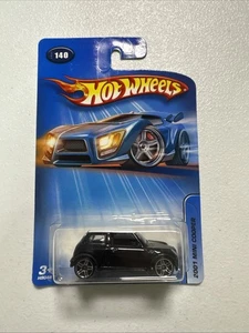 2005 Hot Wheels 2001 Mini Cooper #140 Black B60 - Picture 1 of 4