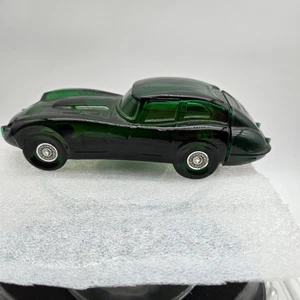 Vintage Emerald Green Avon Jaguar Car Aftershave Bottle 5 Oz - Picture 1 of 9