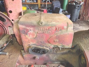 Farmall C Tractor Original IH IHC hydraulic lift assembly for under tank hyd - Picture 1 of 4