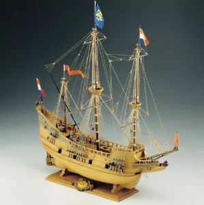 Half Moon Modellbaukasten 1:50 - Historisches Schiffsmodell Hudson 1609 - Bild 1 von 2