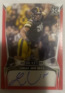 2023 LEAF DRAFT AUTO Red LUKAS VAN NESS RC BA-LVN IOWA GREEN BAY PACKERS - Picture 1 of 2