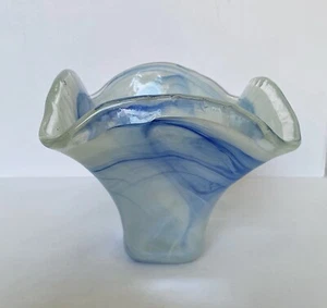 Vtg Lavorazione Arte Murano Blue Wavy Vase Votive Holder Chunky 14cm Decorative - Picture 1 of 10