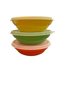 VTG Tupperware Cereal Bowls #155 Bright Colors Lot of 3 Vintage With Lids - Imagen 1 de 12
