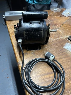 Motor Eléctrico Westinghouse 1177246-D 115V 1/4 HP 1725 rpm Eje 5/8 Llave 3/16 Foto 1 de 4