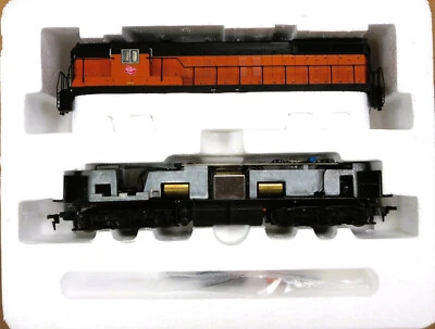 Proto 2000 8227 Milwaukee Road SD7 2211  LN HO - Image 1 of 4