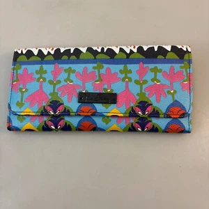 Vera Bradley Rio Stripe Multi-Color Vinyl Trifold Wallet Card Holder Organizer - Picture 1 of 5