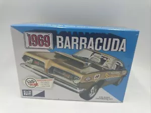 MPC 1969 Barracuda 1/25 model kit sigillato scala 1/25 - Foto 1 di 3