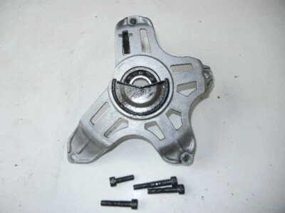 1981 YAMAHA XS850 XS 850 TAMPA RETENTOR CESTA EMBREAGEM MOTOR LADO DIREITO  - Imagem 1 de 2